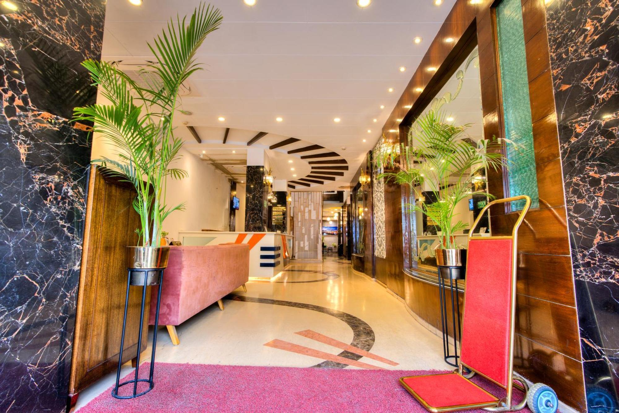 The Singh Empire, New Delhi Hotel ภายนอก รูปภาพ