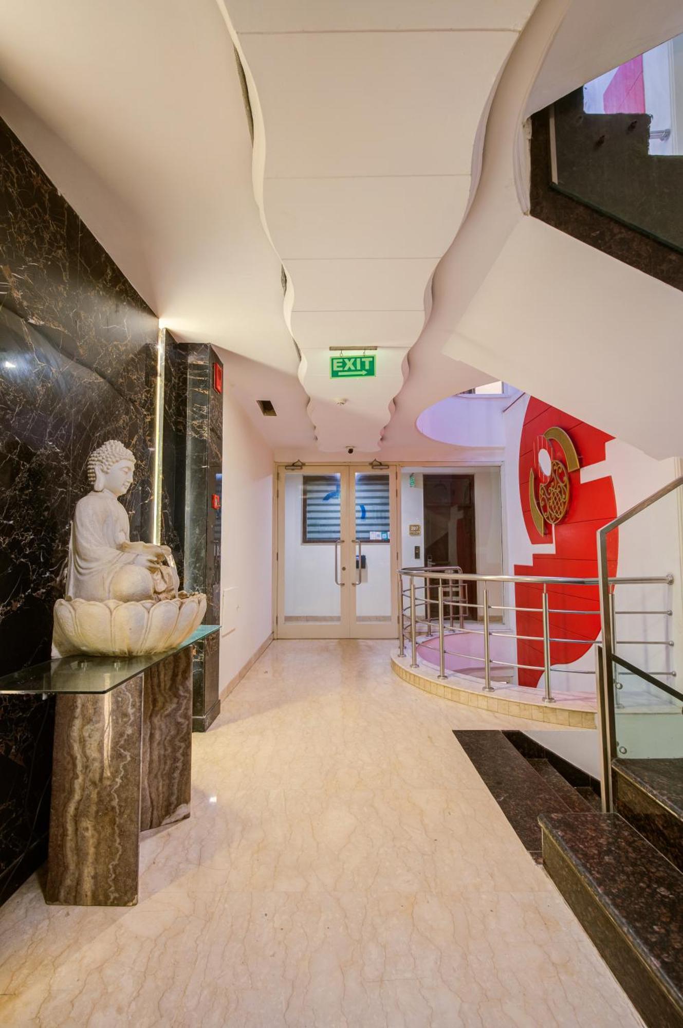 The Singh Empire, New Delhi Hotel ภายนอก รูปภาพ