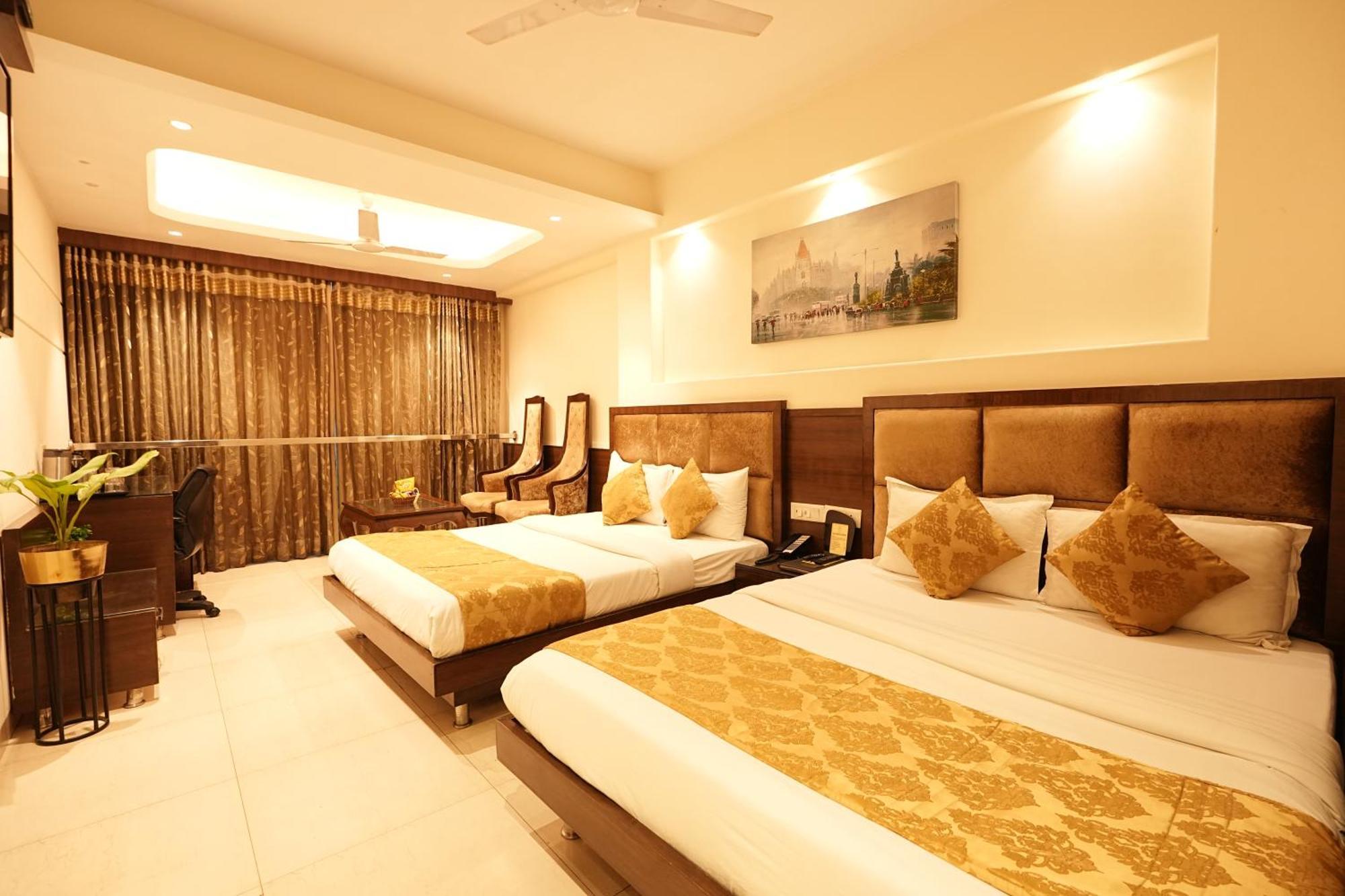 The Singh Empire, New Delhi Hotel ภายนอก รูปภาพ